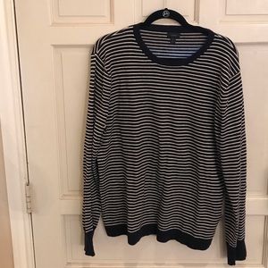 Men’s  J.Crew Light weight sweater